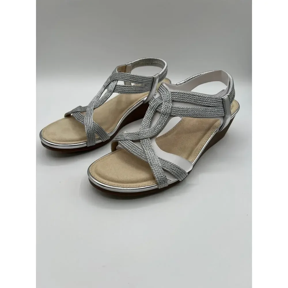 CLIFFS BY WHITE MOUNTAIN WOMENS CANDELLE SILVER STRAPPY WEDGE DRESS SANDAL 9M